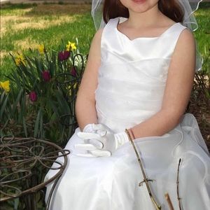 Bonnie Jean-Girls white special occasion dress